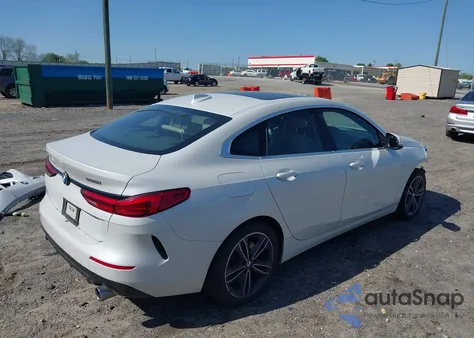 2022 BMW 228 Gran Coupe I Sdrive z USA, uszkodzony, nr VIN WBA53AK07N7K22207